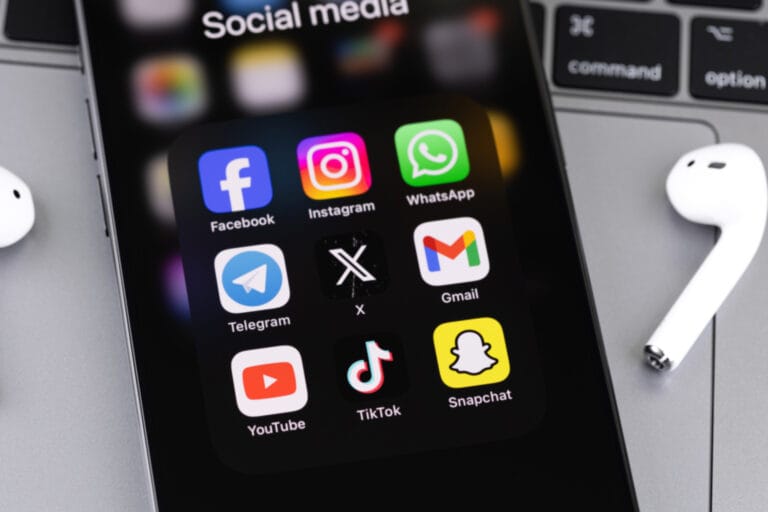 Social media apps with TikTok